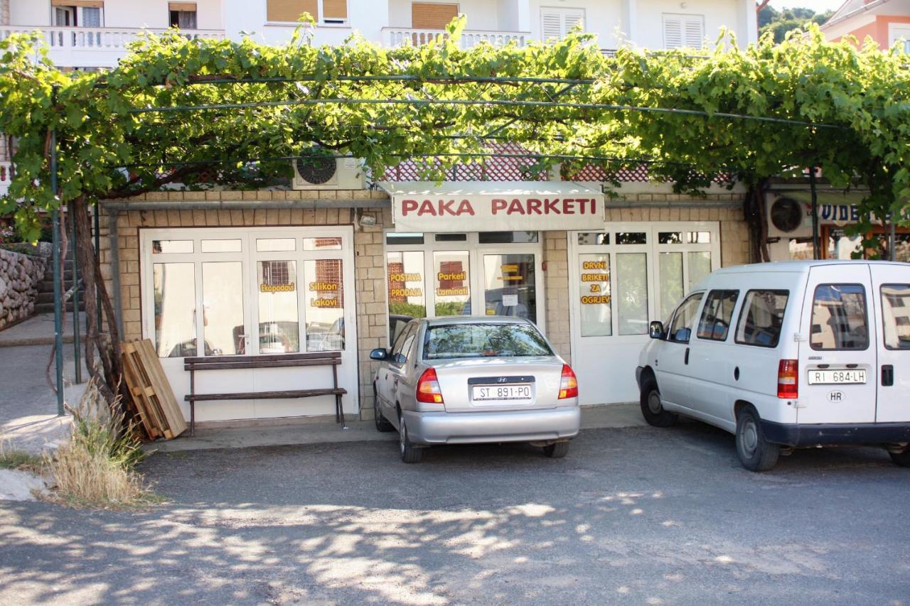 Apartments And Rooms With Parking Space Palit, Rab - 5061 エクステリア 写真