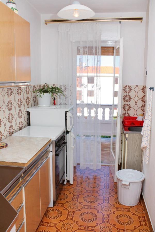 Apartments And Rooms With Parking Space Palit, Rab - 5061 エクステリア 写真
