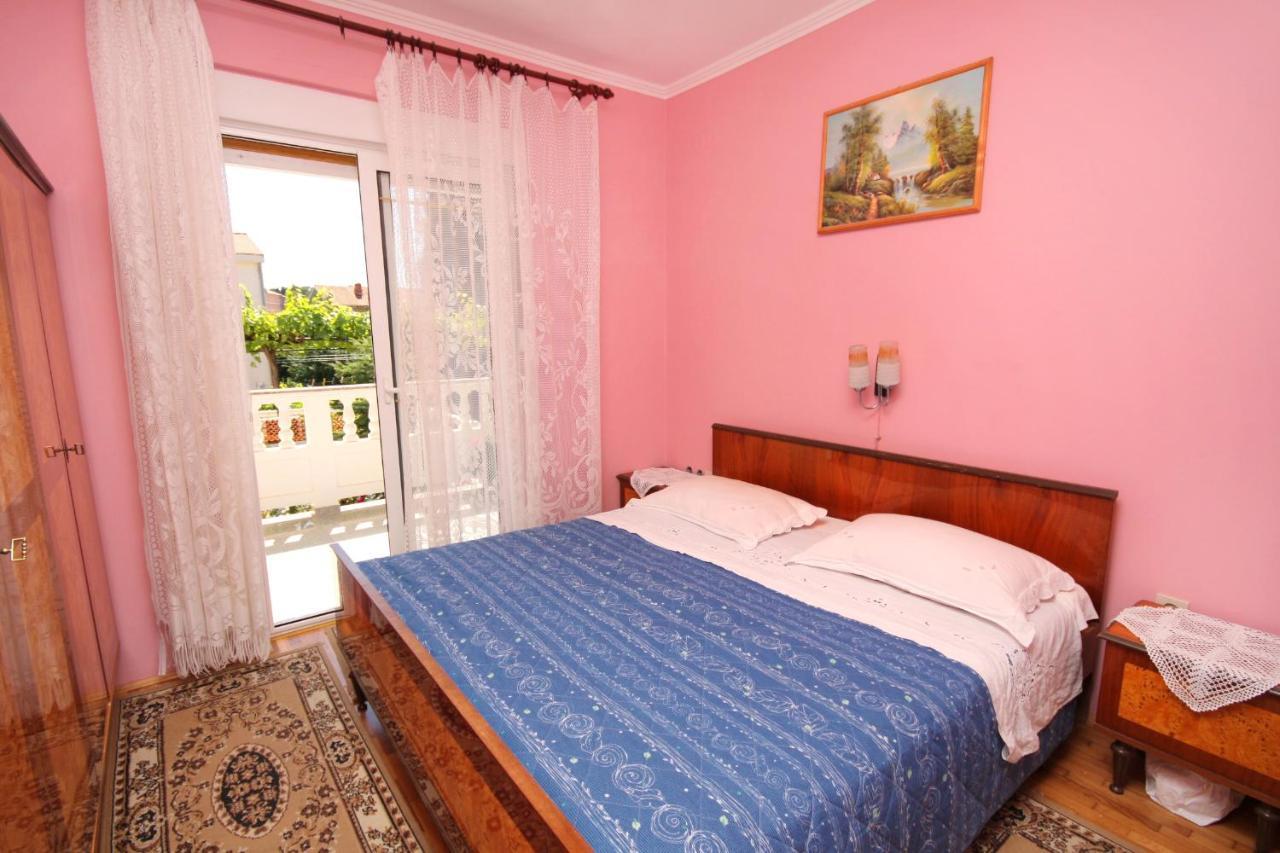 Apartments And Rooms With Parking Space Palit, Rab - 5061 エクステリア 写真